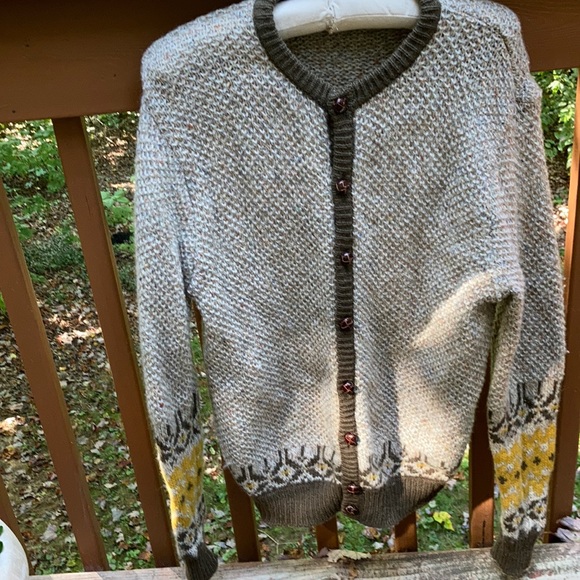 United Colors Of Benetton Sweaters - Benetton wool cardigan